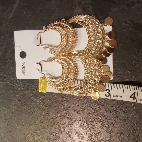 Beautiful gold boho earrings - Picture 2 of 4